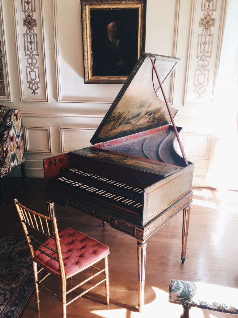 Chateau La Tour Carnet inside