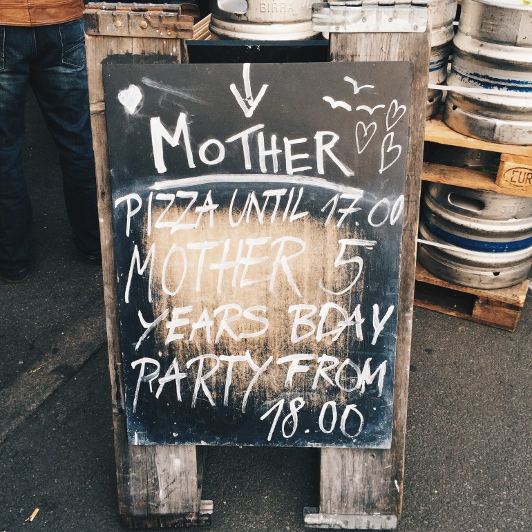 Mother pizza
