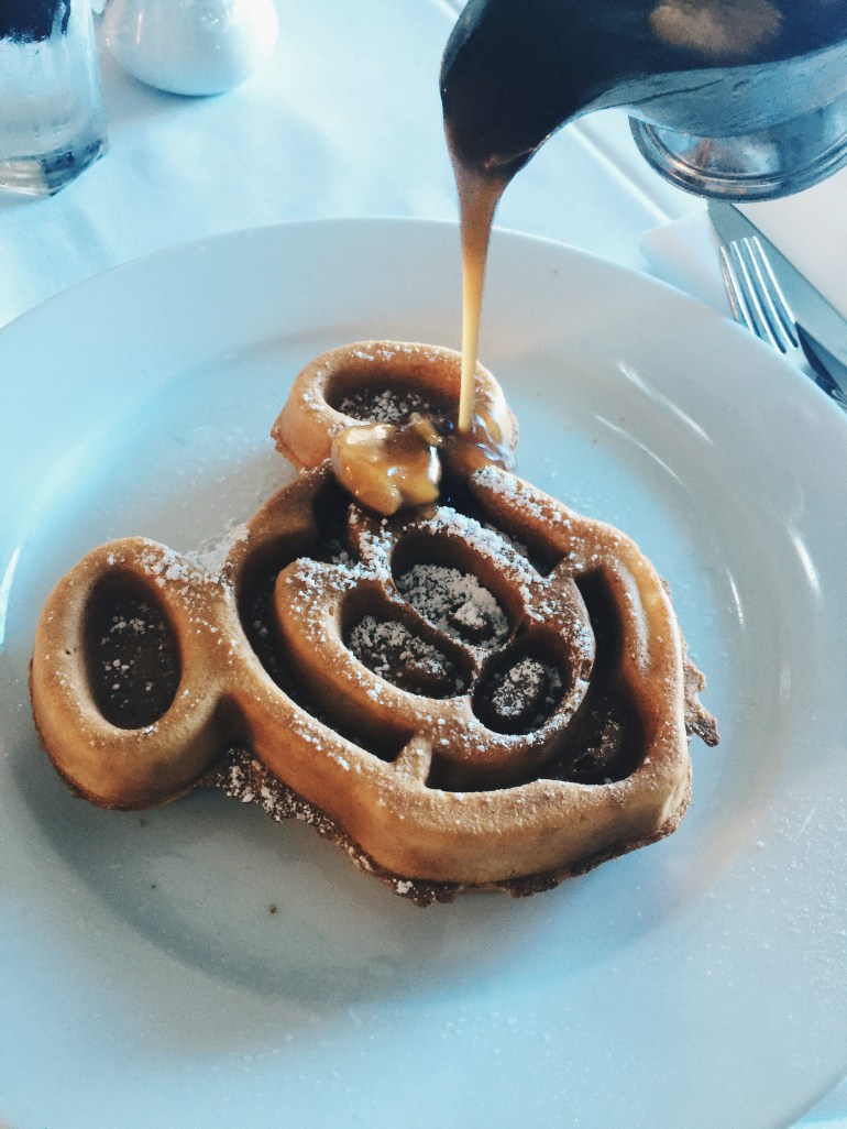 Disneyland Hotel WAFFLES