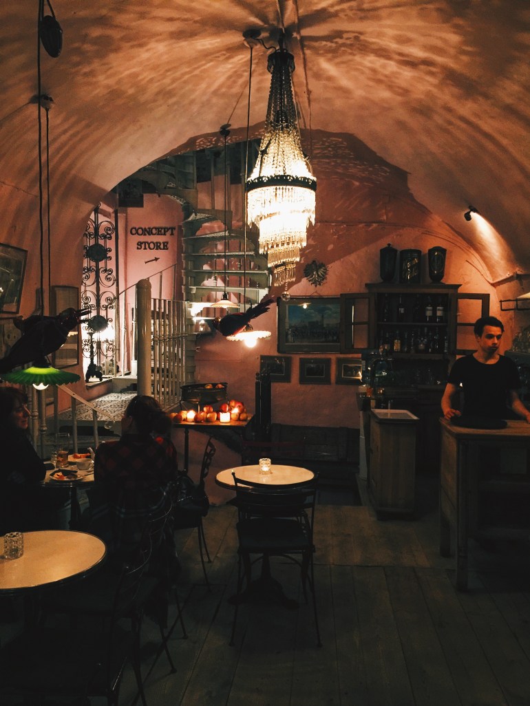 Camelot Cafe at night