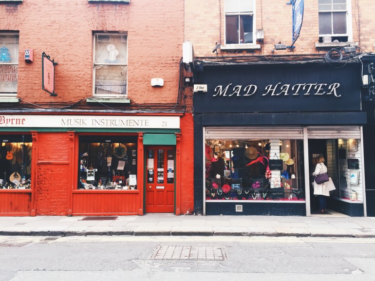 Touristing - Mad Hatter