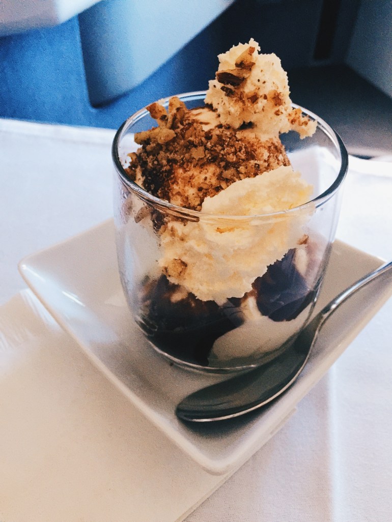 Business class - ice cream