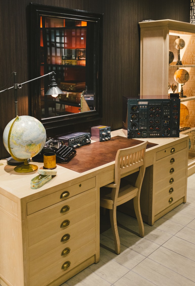 Japan Airlines First Class Lounge