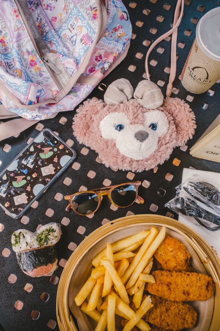 Aulani - Off The Hook