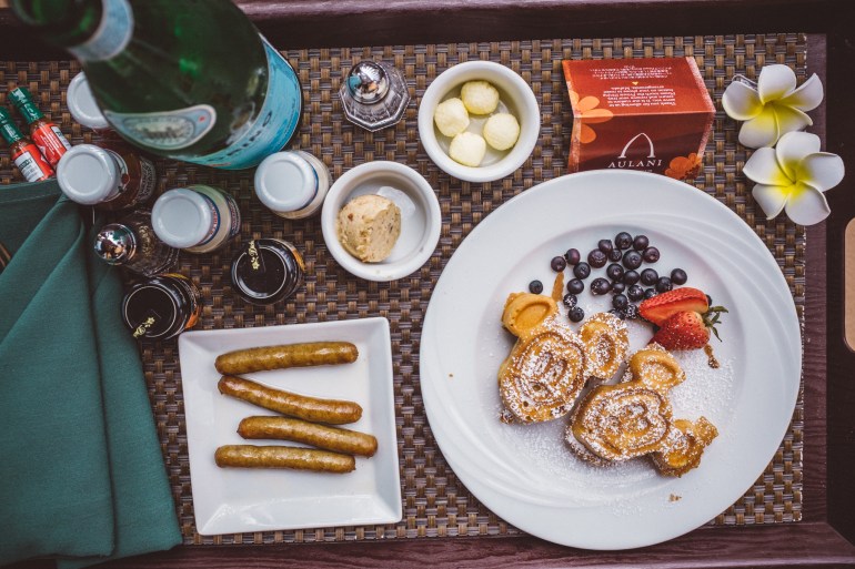 Aulani room service