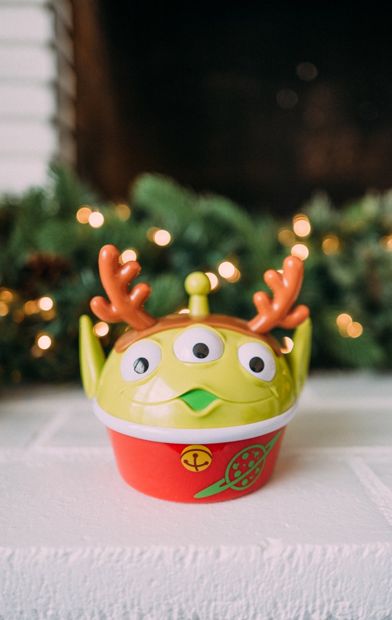 Tokyo Disney x Alien Man