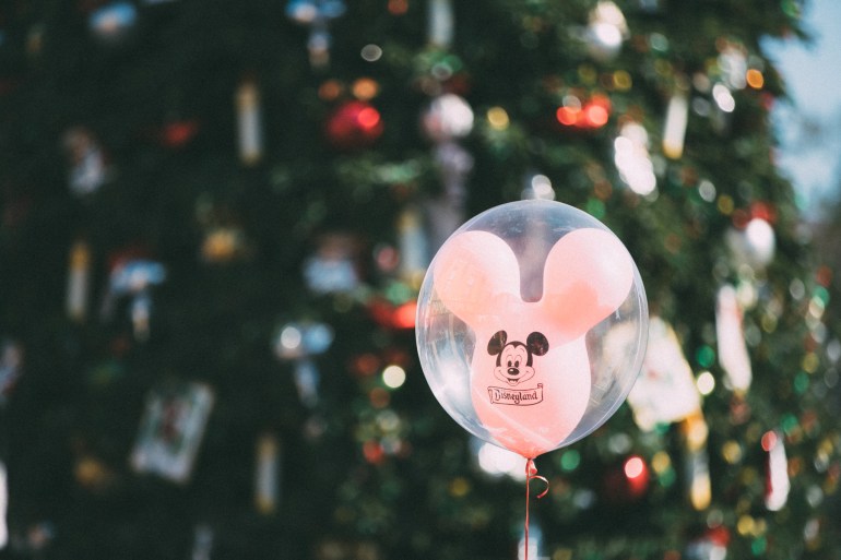 Mickey 90 - balloonstalking